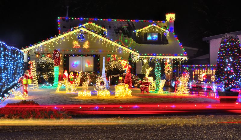 Holiday Lights Installation in Kansas City, KS